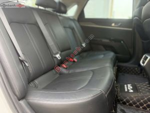 Xe Kia K5 Premium 2.0 AT 2023