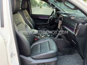 Xe Ford Everest Platinum 2.0L 4x4 AT 2024