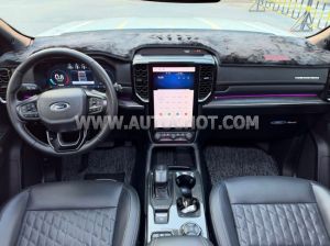Xe Ford Everest Platinum 2.0L 4x4 AT 2024