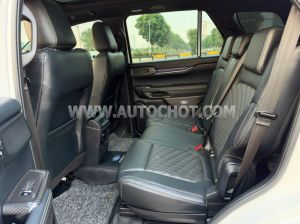 Xe Ford Everest Platinum 2.0L 4x4 AT 2024