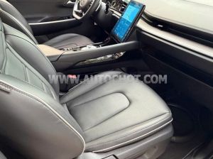 Xe Hyundai Custin Tiêu Chuẩn 1.5T 2024