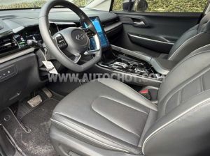 Xe Hyundai Custin Tiêu Chuẩn 1.5T 2024