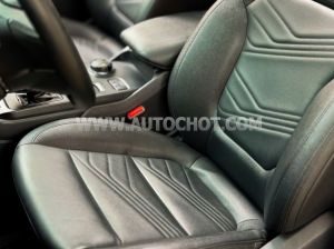 Xe Ford Everest Titanium Plus 2.0L 4x4 AT 2025