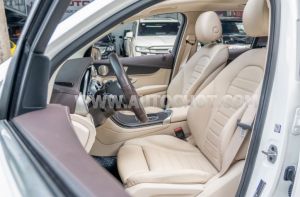Xe Mercedes Benz GLC 300 4Matic 2021