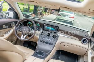 Xe Mercedes Benz GLC 300 4Matic 2021