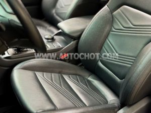 Xe Ford Everest Titanium Plus 2.0L 4x4 AT 2025