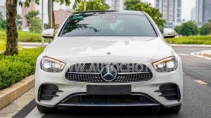 Xe Mercedes Benz E class E300 AMG 2022