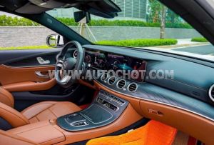 Xe Mercedes Benz E class E300 AMG 2022