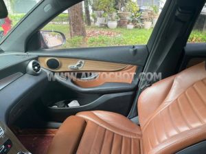 Xe Mercedes Benz GLC 250 4Matic 2017