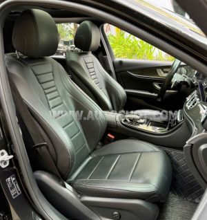 Xe Mercedes Benz E class E300 AMG 2019