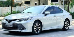 Xe Toyota Camry 2.0G 2019