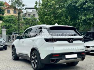 Xe VinFast Lux SA 2.0 Premium 2.0 AT 2021