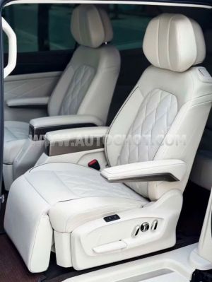 Xe Volkswagen Viloran Luxury 2024
