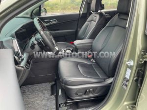 Xe Kia Sportage Premium 2.0G 2025